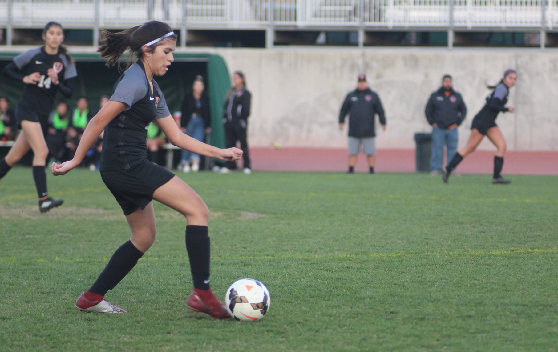 Kingsburg shuts out Selma
